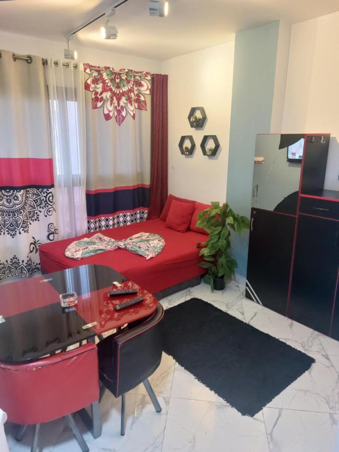 Ferienwohnung بورتو سعيد - Porto Said 'Ezbet Shalabi el-Rudi Exterior foto